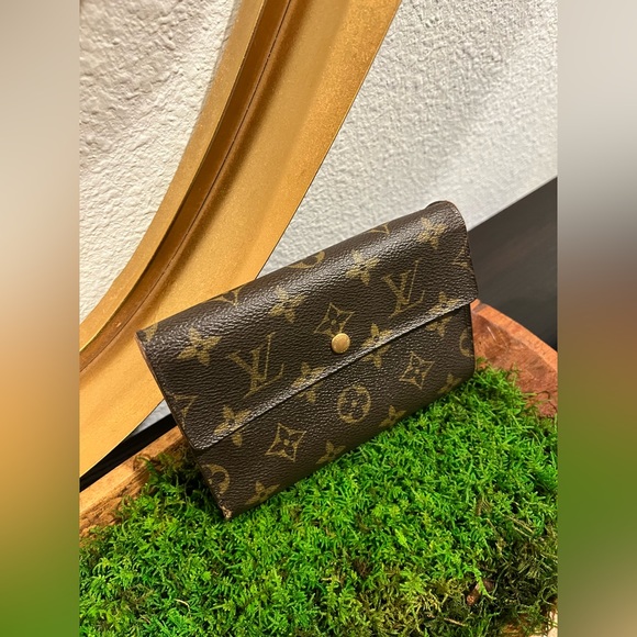 Louis Vuitton Monogram Porte Tresor Etui Papiers Trifold Wallet SP1004 - Picture 1 of 9